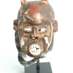 Kungang mask with cat fur