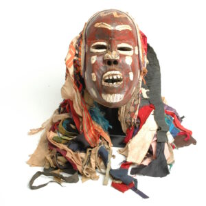 Kungang mask with red face