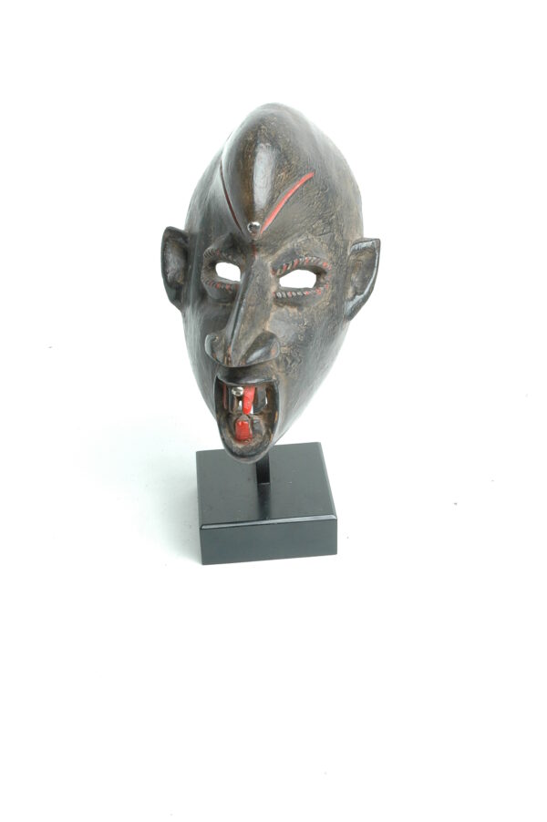 Kungang mask with red teeth - Image 3