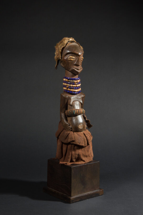 Nkishi power figure - Image 4