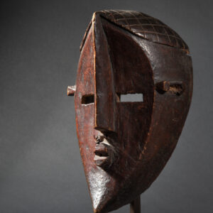 Lwalwa (Lwalu) mask