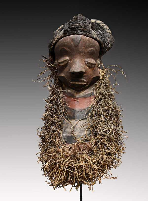 Pende Giwoyo Mask - Image 4