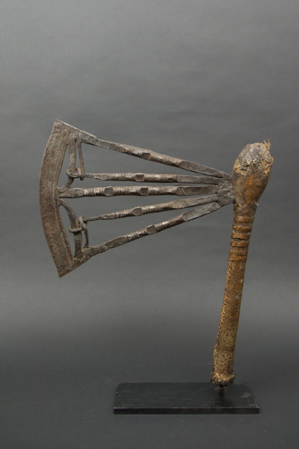 Songye axe